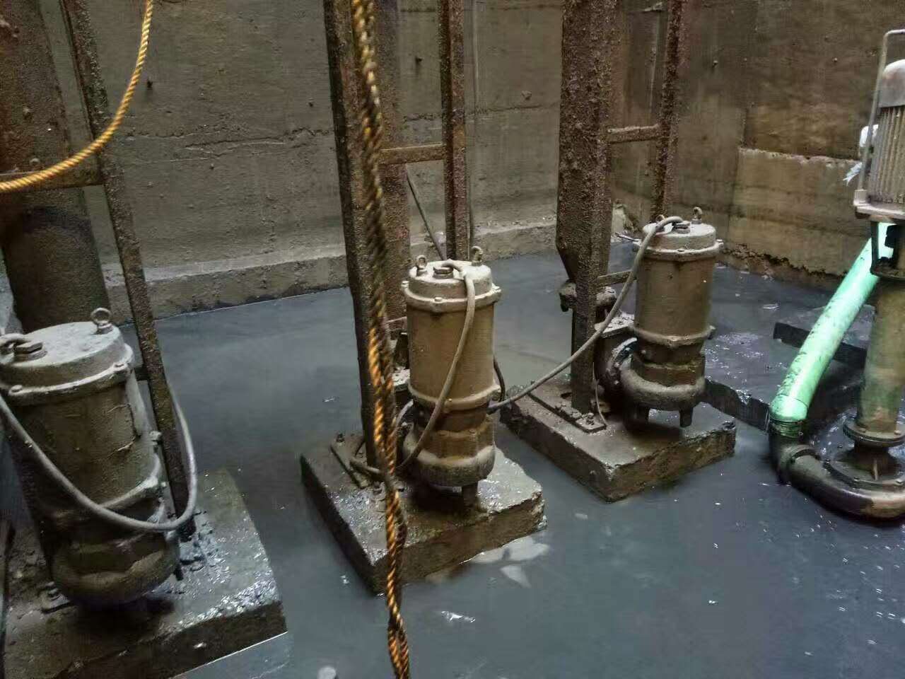 永靖污水池清理